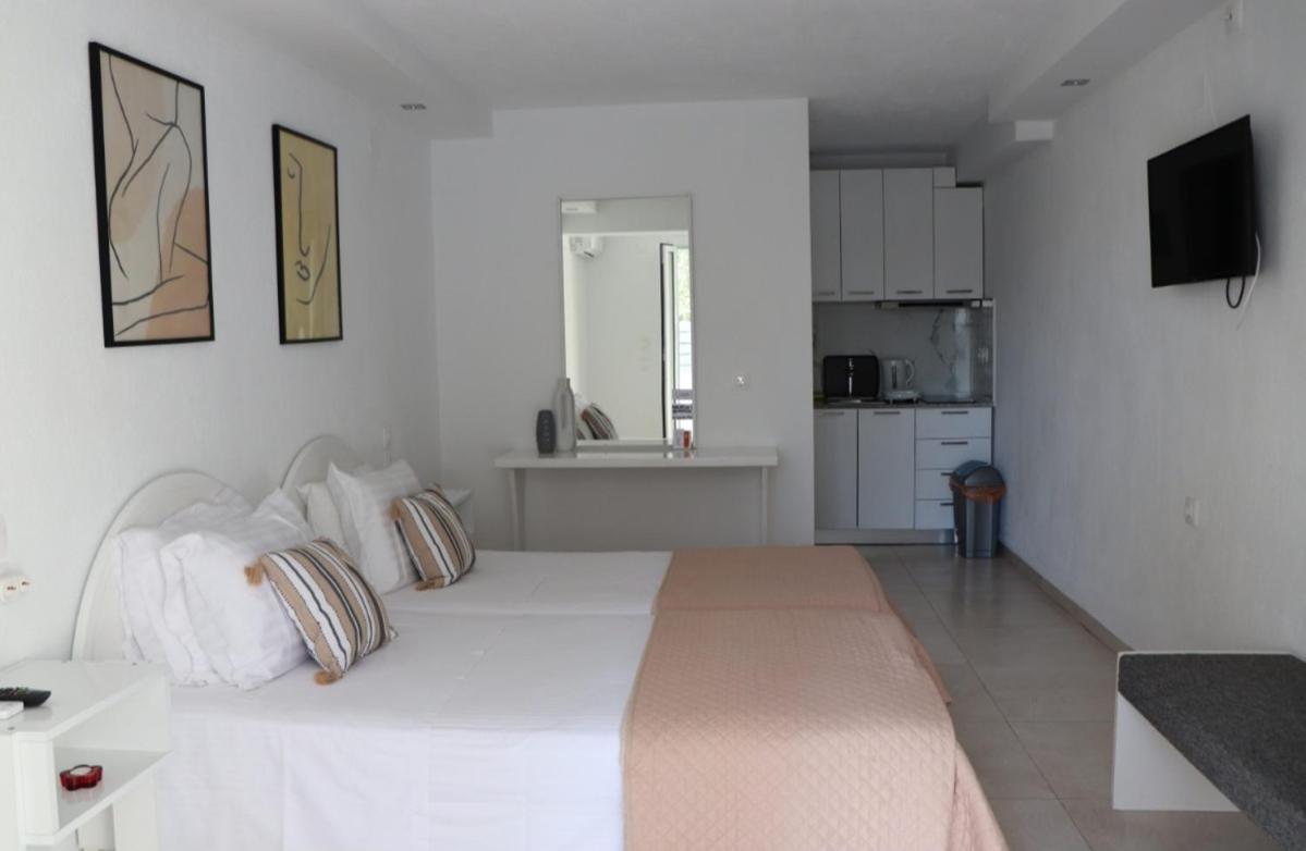 Fiosal Apartments 1 Skiathos by Eksteriør billede